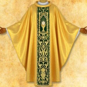Chasuble embroidered with a plush belt “Chalice”