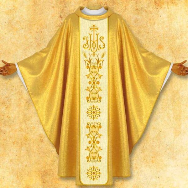 Chasuble with embroidered belt "IHS"