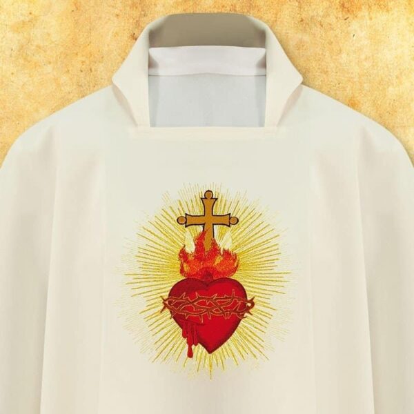 Ornat haftowany "Serce Jezusa"