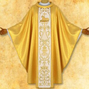 Chasuble embroidered with a plush belt “Lamb”