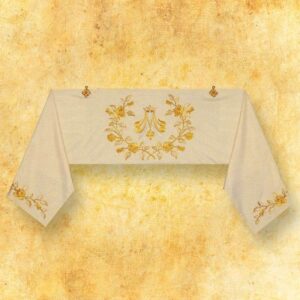 Embroidered veil “Santuario”