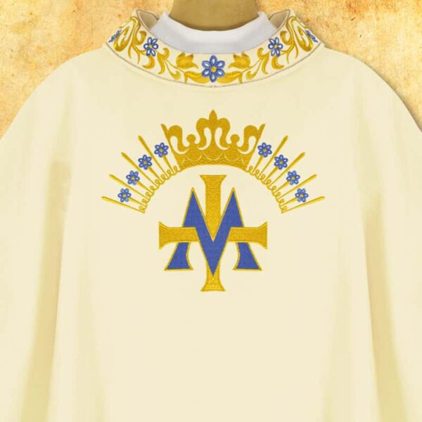 Chasuble embroidered "Marian with a Crown"