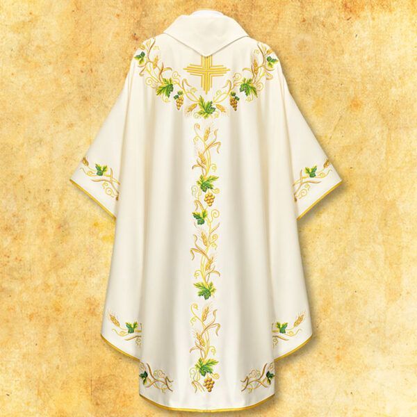 Embroidered chasuble "Cantico"