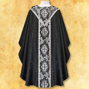 Chasuble embroidered “Apostolico-Nero”