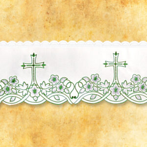 Embroidered lace “Colored” green